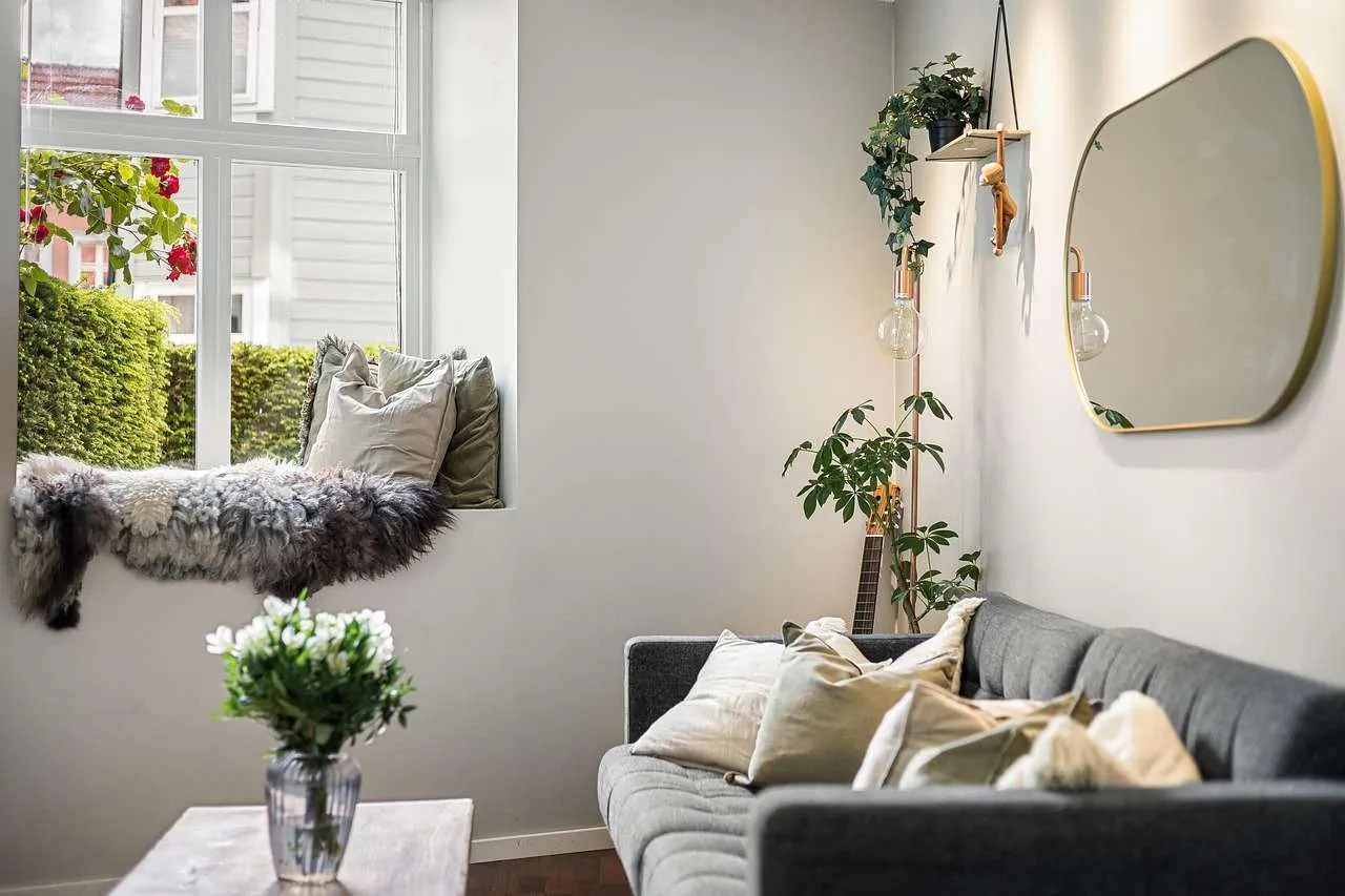 Home Window Tinting: A Practical Guide